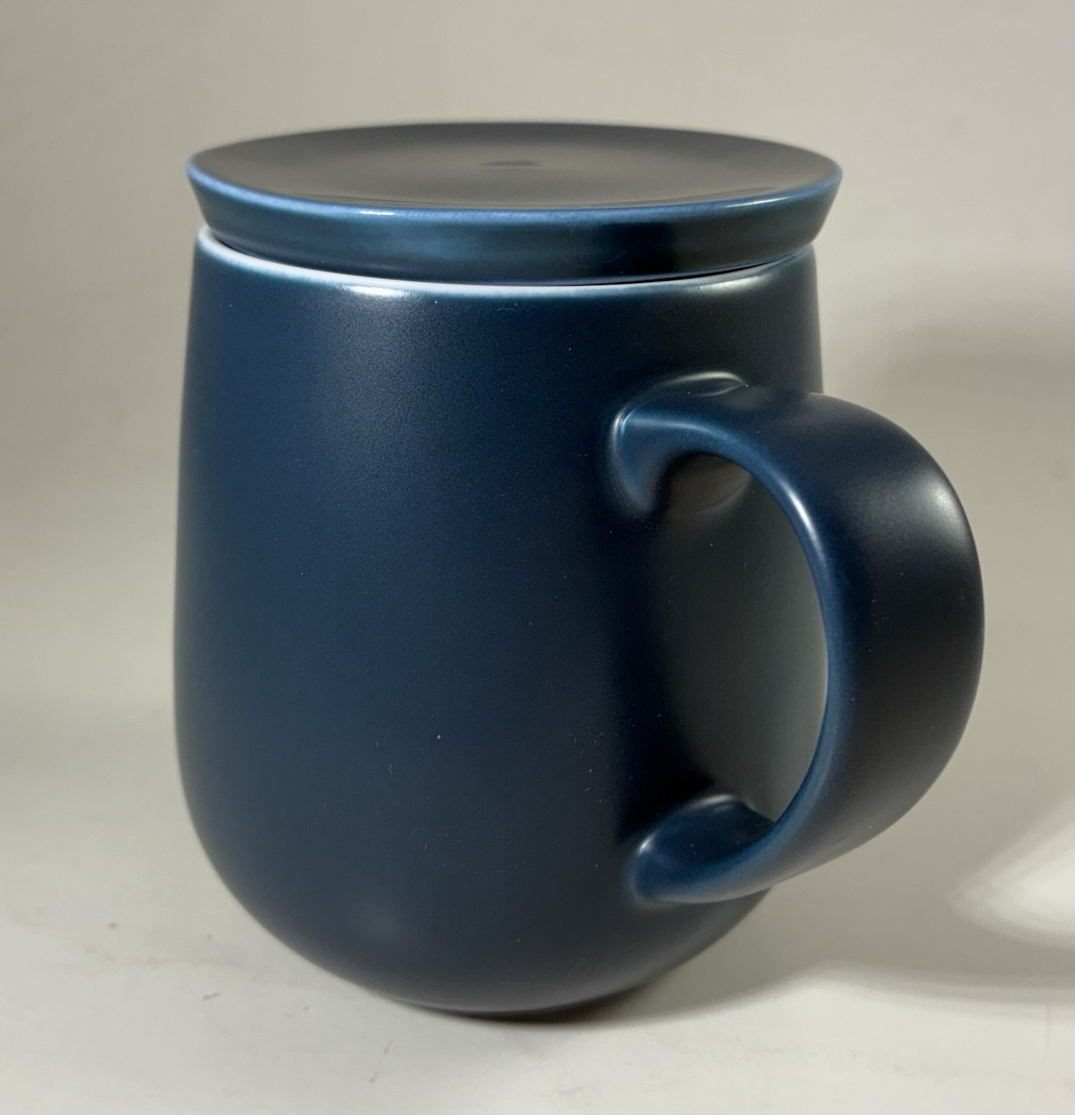 OHOM Fine Ceramic Mug In Blue 14oz Mug & Lid Only – Charging Pad Not Included