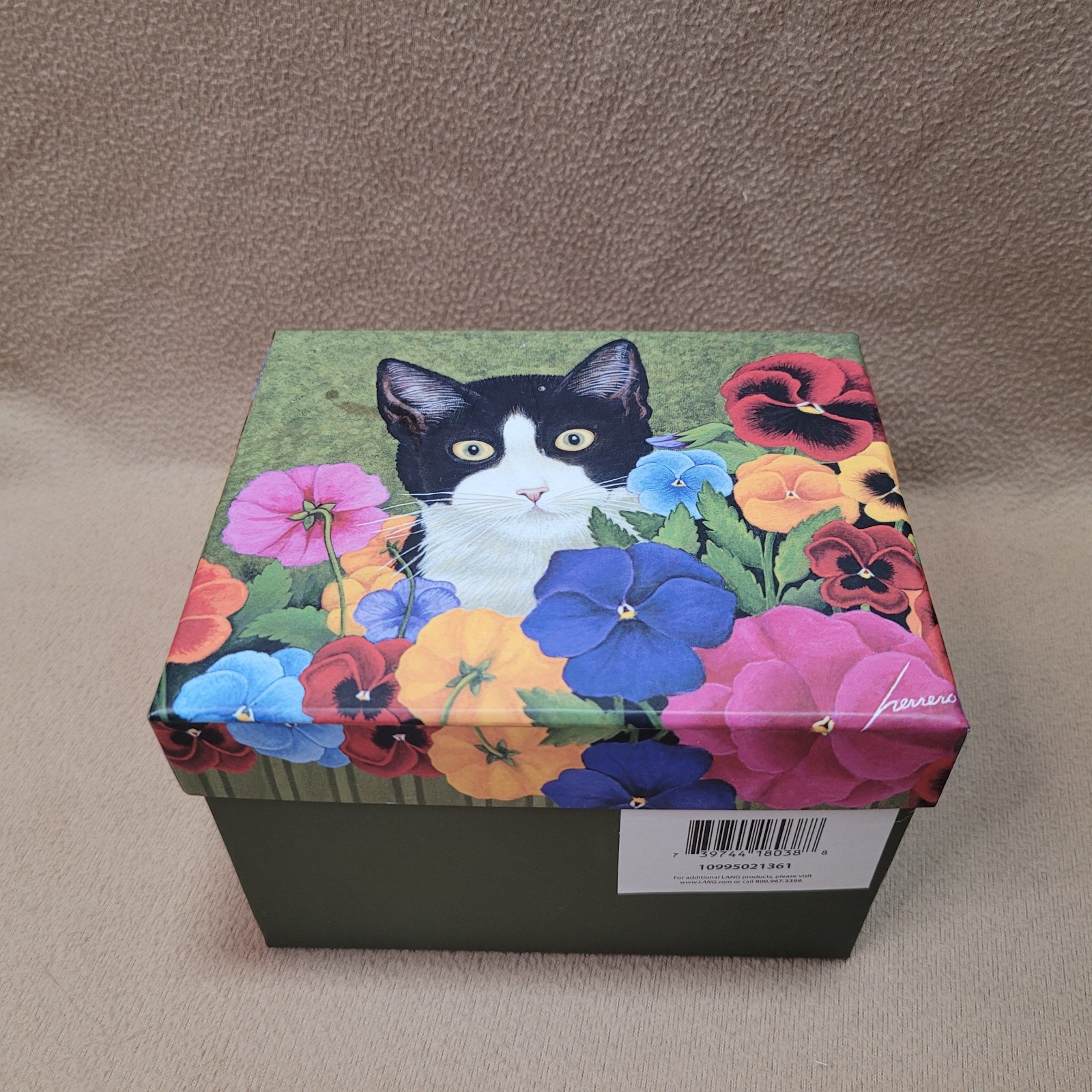Tuxedo Cat Pansy Flowers Ceramic 14 oz Mug w/ Matching Gift Box Lang 2012
