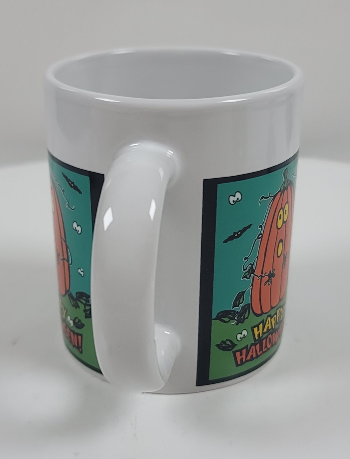 10 oz Ceramic Mug ~Happy Halloween w/Pumpkin & Eyes~ by Sherwood