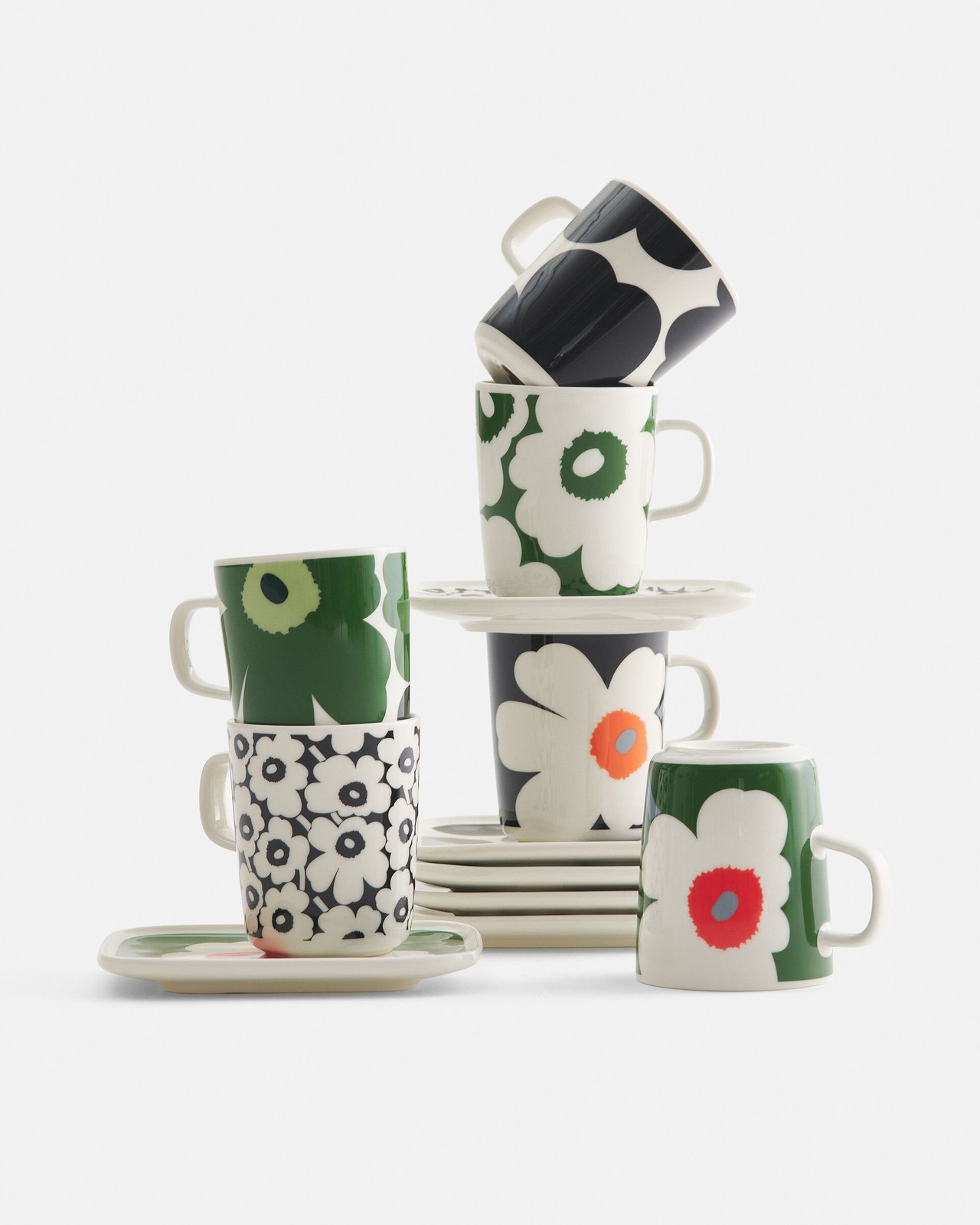 Marimekko Oiva Valssi 14oz Large Mug – White Stoneware with Blue Floral Pattern