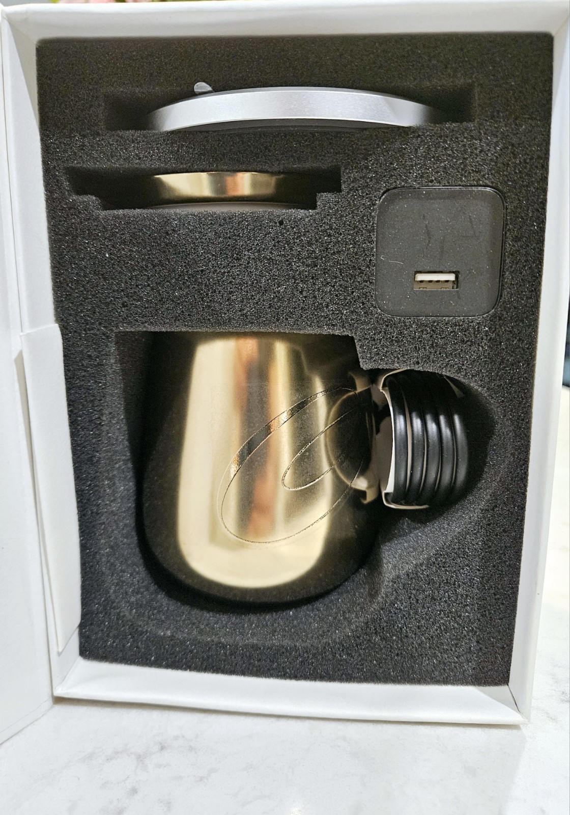 Ohom Kopi Mug 12oz and Warmer Gold Self Heating Mug Ceramic New open box TESTED
