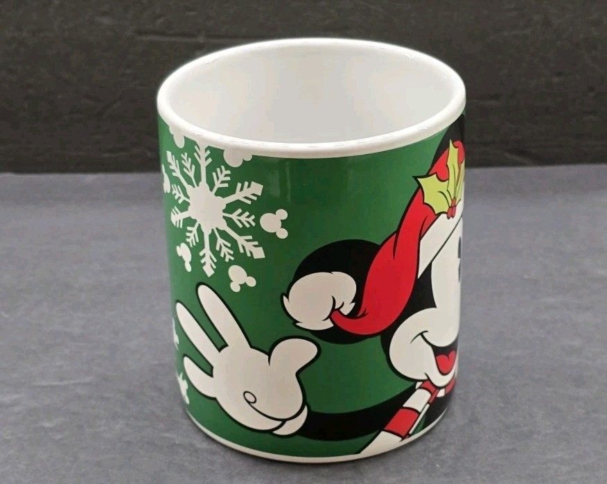Vintage Disney Christmas Mickey Mouse Large Oversized Ceramic Mug – 26 Fl. oz.