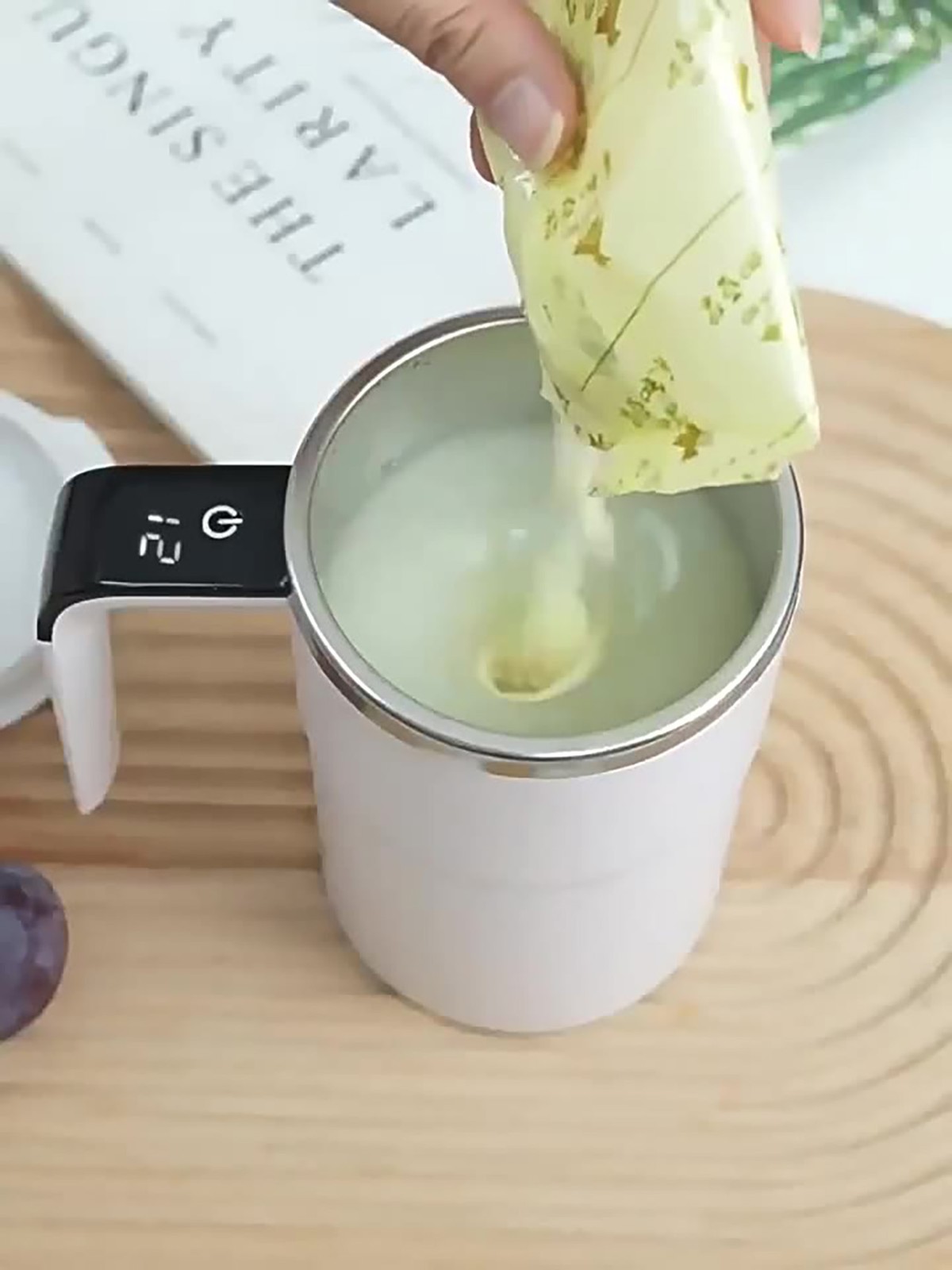Automatic Magnetic Electric Self Stirring Mug Cup Mixing Coffee Milk Tea Beer