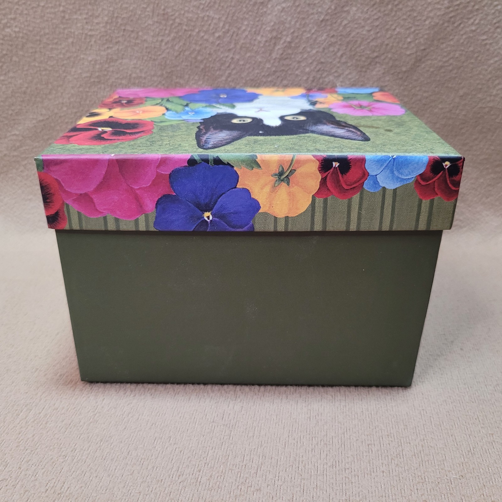 Tuxedo Cat Pansy Flowers Ceramic 14 oz Mug w/ Matching Gift Box Lang 2012