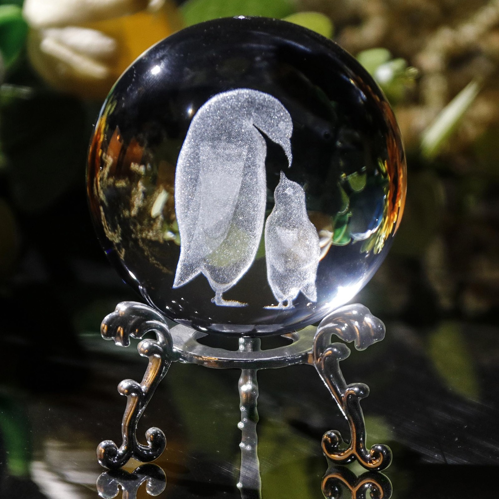 3D Crystal Ball with Mother Child Penguins Figurines Glass Balls with Stand 3…