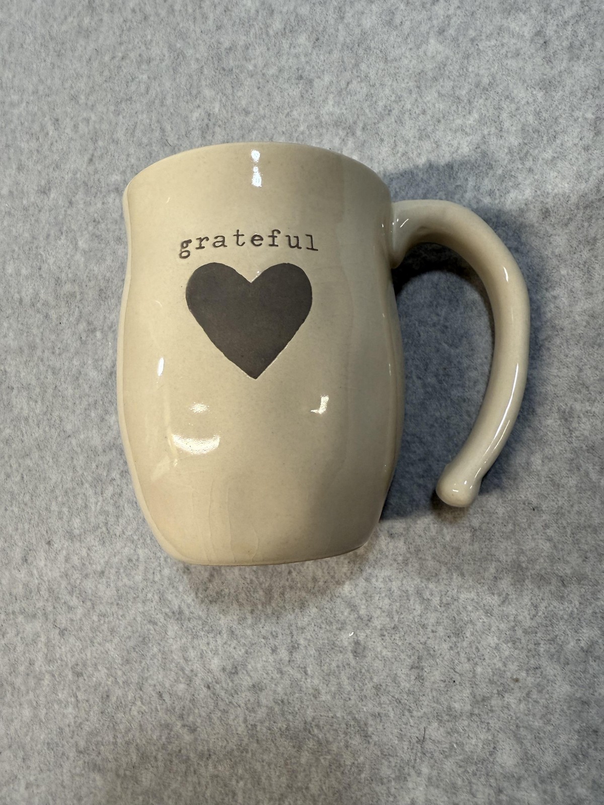 DEMDACO Grateful Heart Ceramic Coffee Mug Cup Tan Microwave Dishwasher Safe
