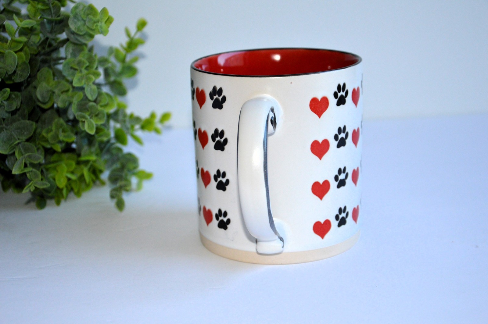 New Spectrum Designz 21 fl oz Chanston Pet Mug Dog Mom Cup Red Interior 75660