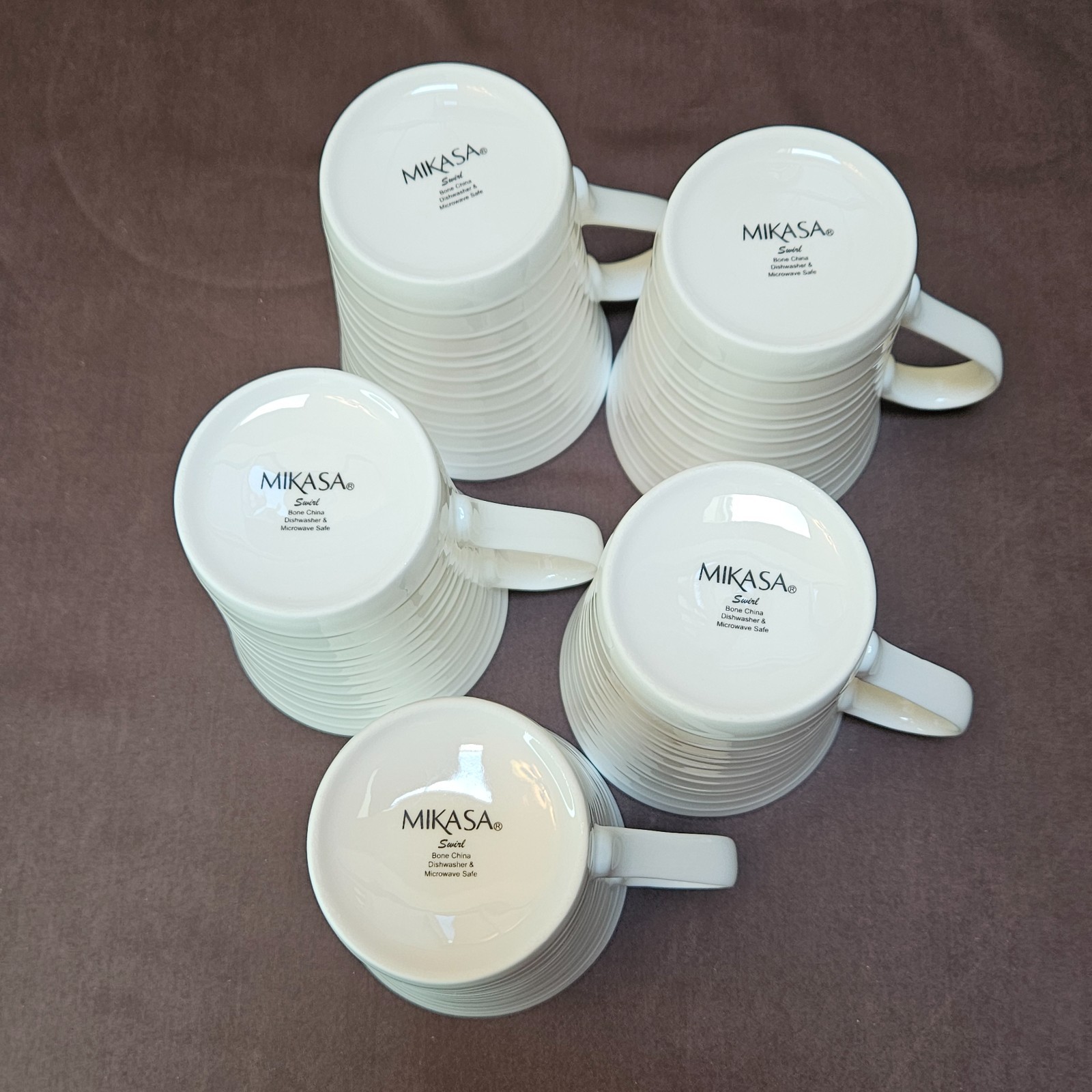 Mikasa Swirl White Bone China 12 oz Cups/Mugs Raised Rings 4 ½” Set of 5