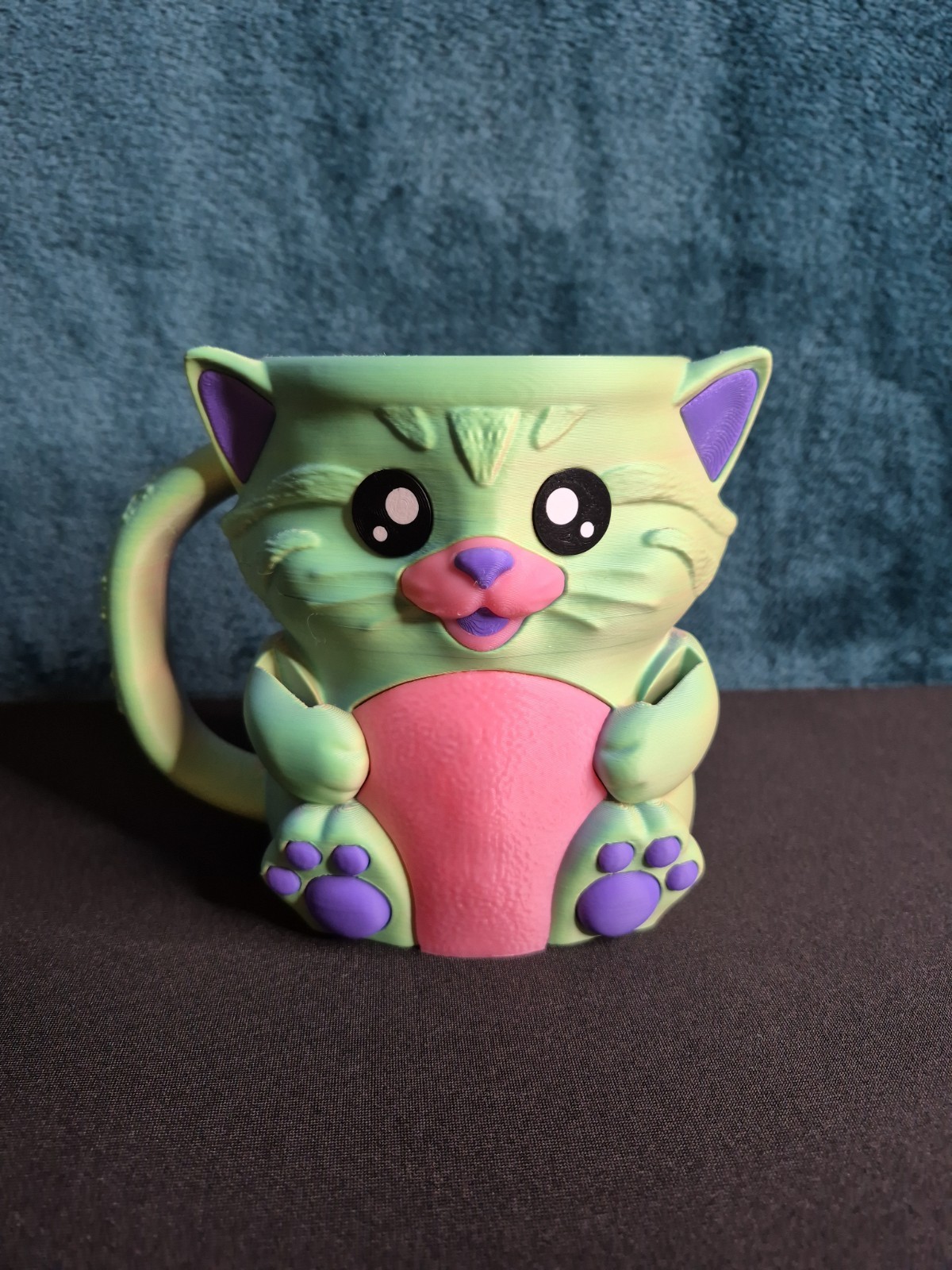 3D Printed Color Changing Kitty Cat Ice Cream Pint Holder – Expressive Eyes