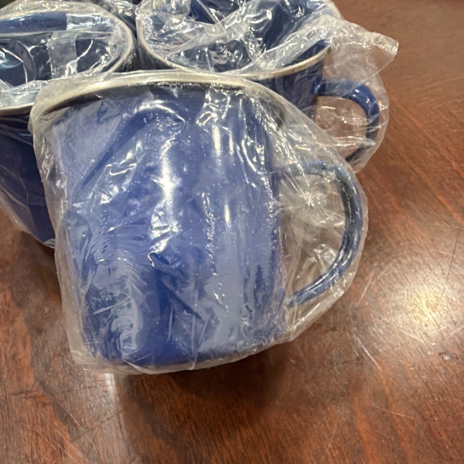 NEW Set of 4 Blue Metal Coffee Mugs Round Solid Color Four-Piece(NEW)