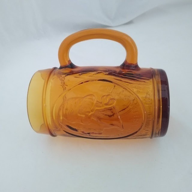 Amber Glass George Washington Mount Vernon Mug – Pressed Glass Souvenir Cup, 5″