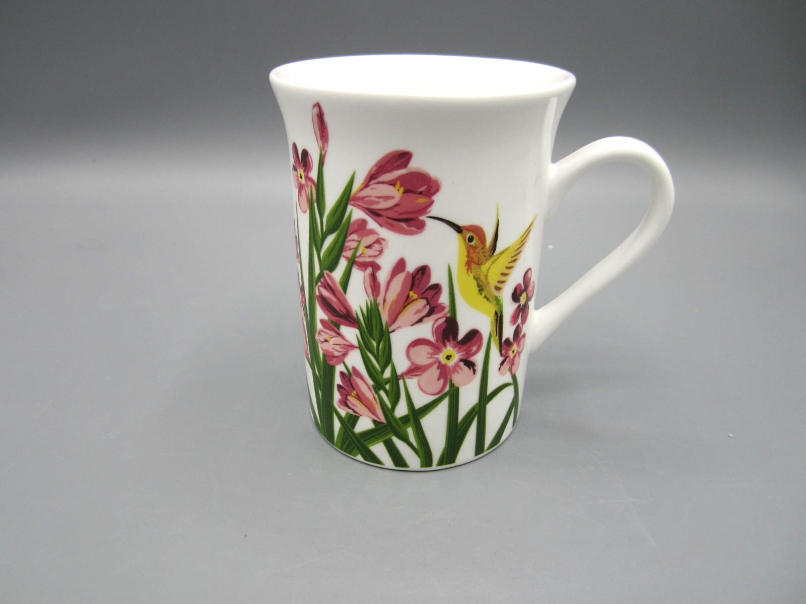 Unbranded, White Pink Green Floral Yellow Hummingbird Tea Coffee Cup 9 oz (564)