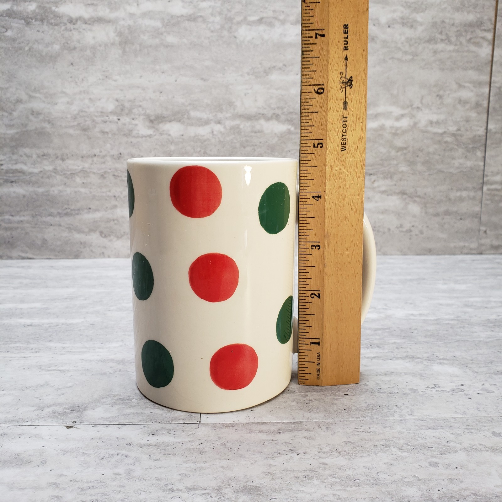 Mug with Lid Spoon Set White with Red Green Polka Dots