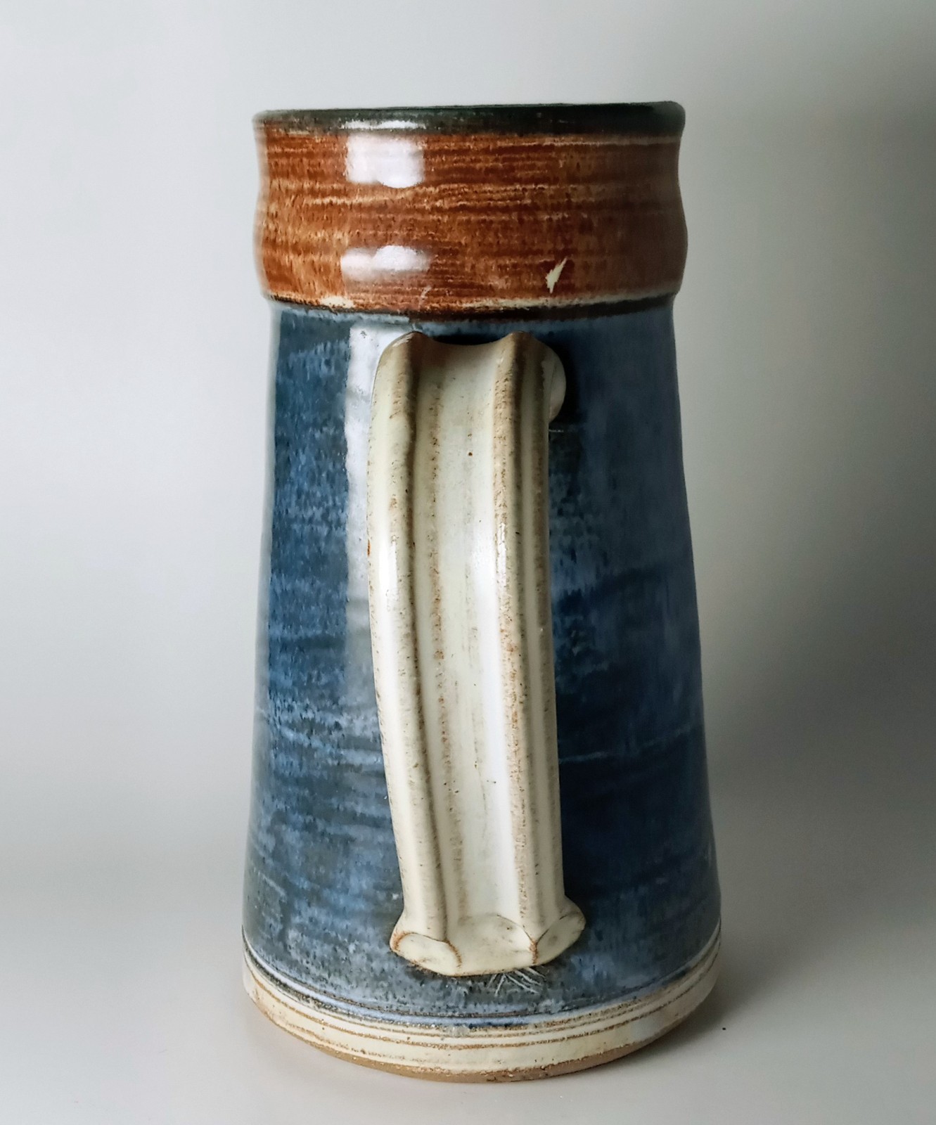 VTG 7 1/2″ Handmade Glazed Stoneware Art Pottery Mug/Stein Signed