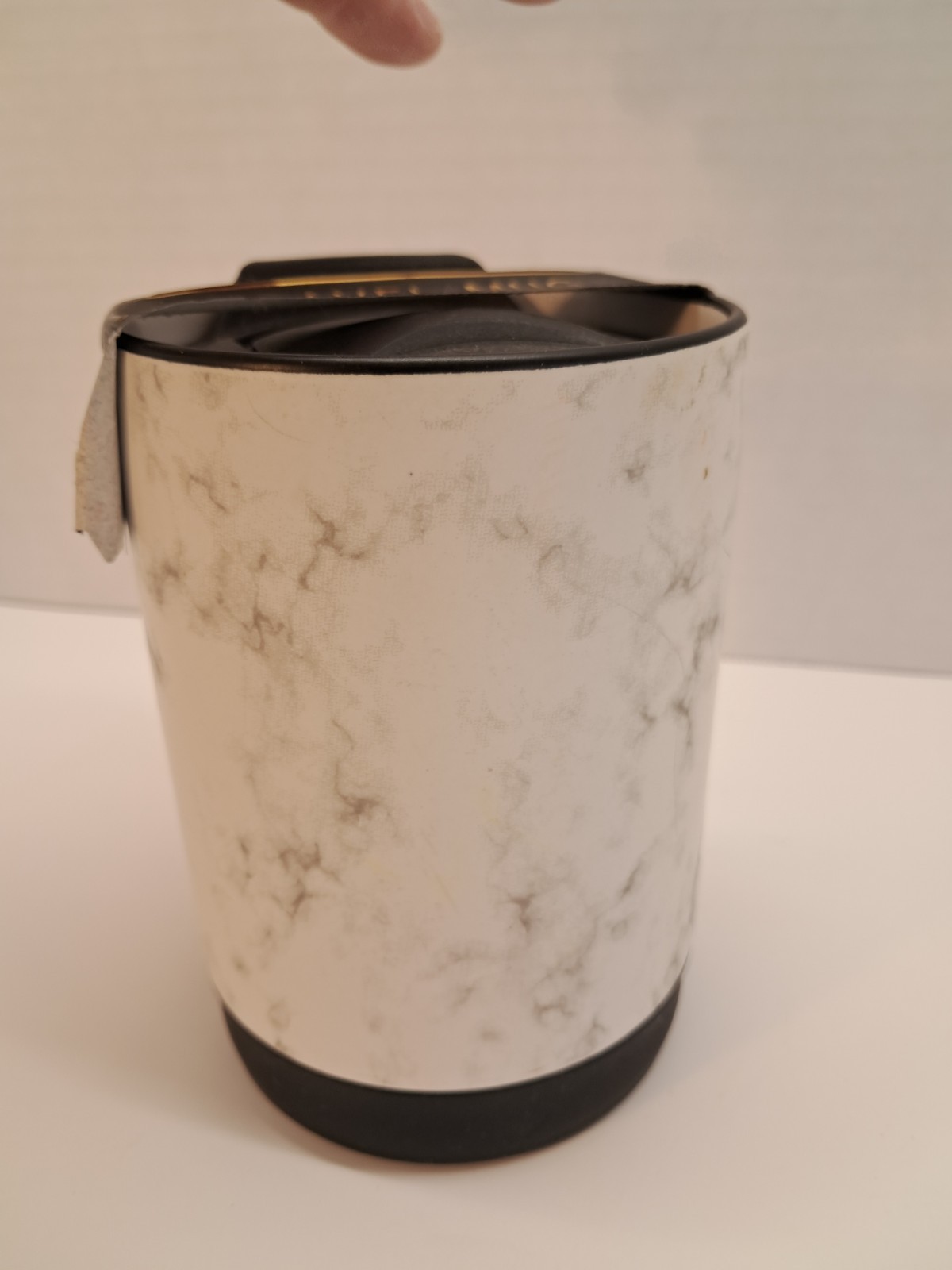 15.5 oz Travel Mug Home Essentials Marble Design Hot/Cold Closable Lid