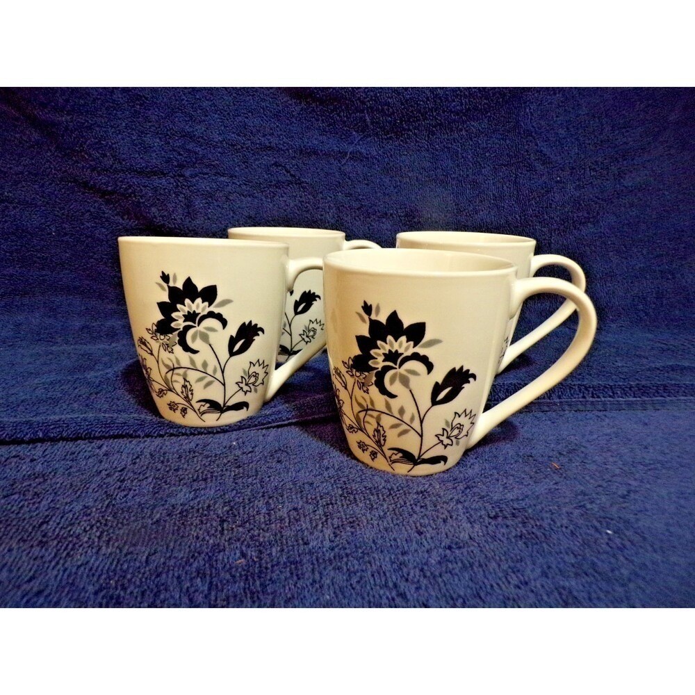 Gallery “Rebecca” White & Black Coffee Mugs Set of 4