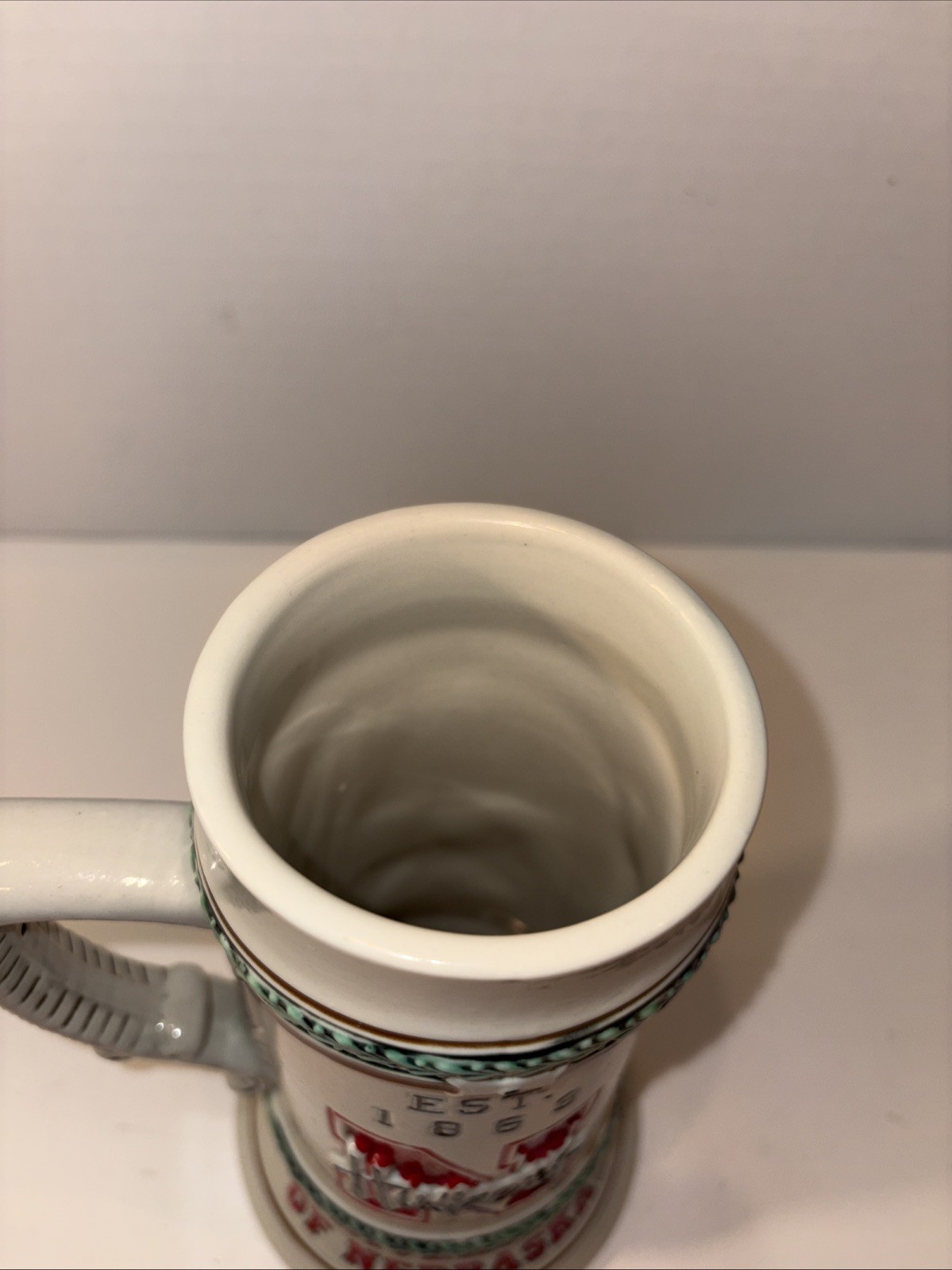 VINTAGE UNIVERSITY OF NEBRASKA MUG STEIN CORNHUSKERS 7.5” POTTERY LARGE