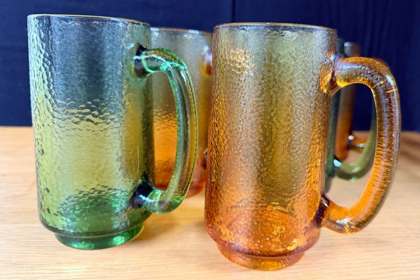 6 VTG 70s Pebble Ripple Texture Glass Drinking Tankard Mugs 3 Amber 3 Green 12oz