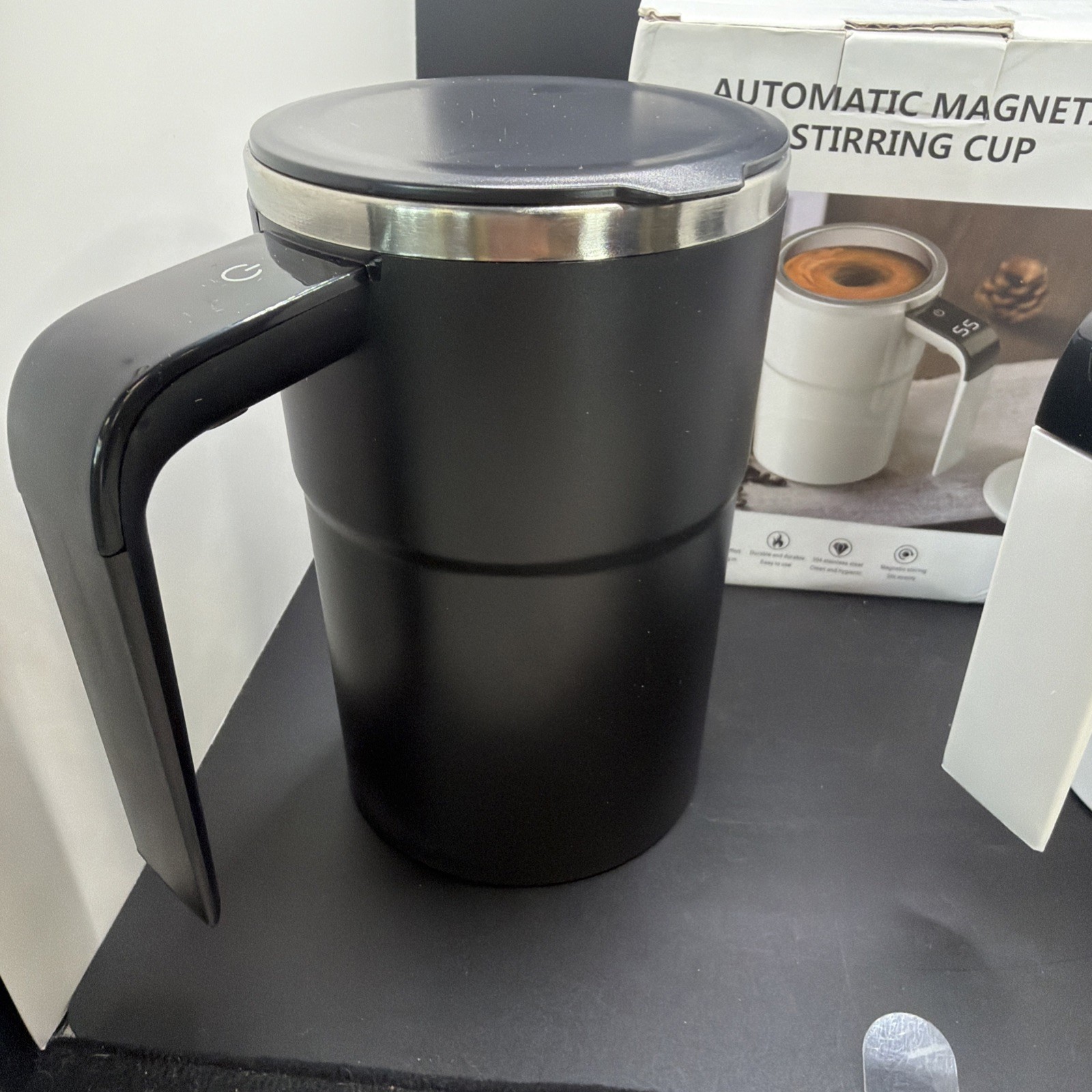 2-Pack Magnetic Self-Stirring Coffee Mugs 1 Black& 1 White! Brand New In The Box