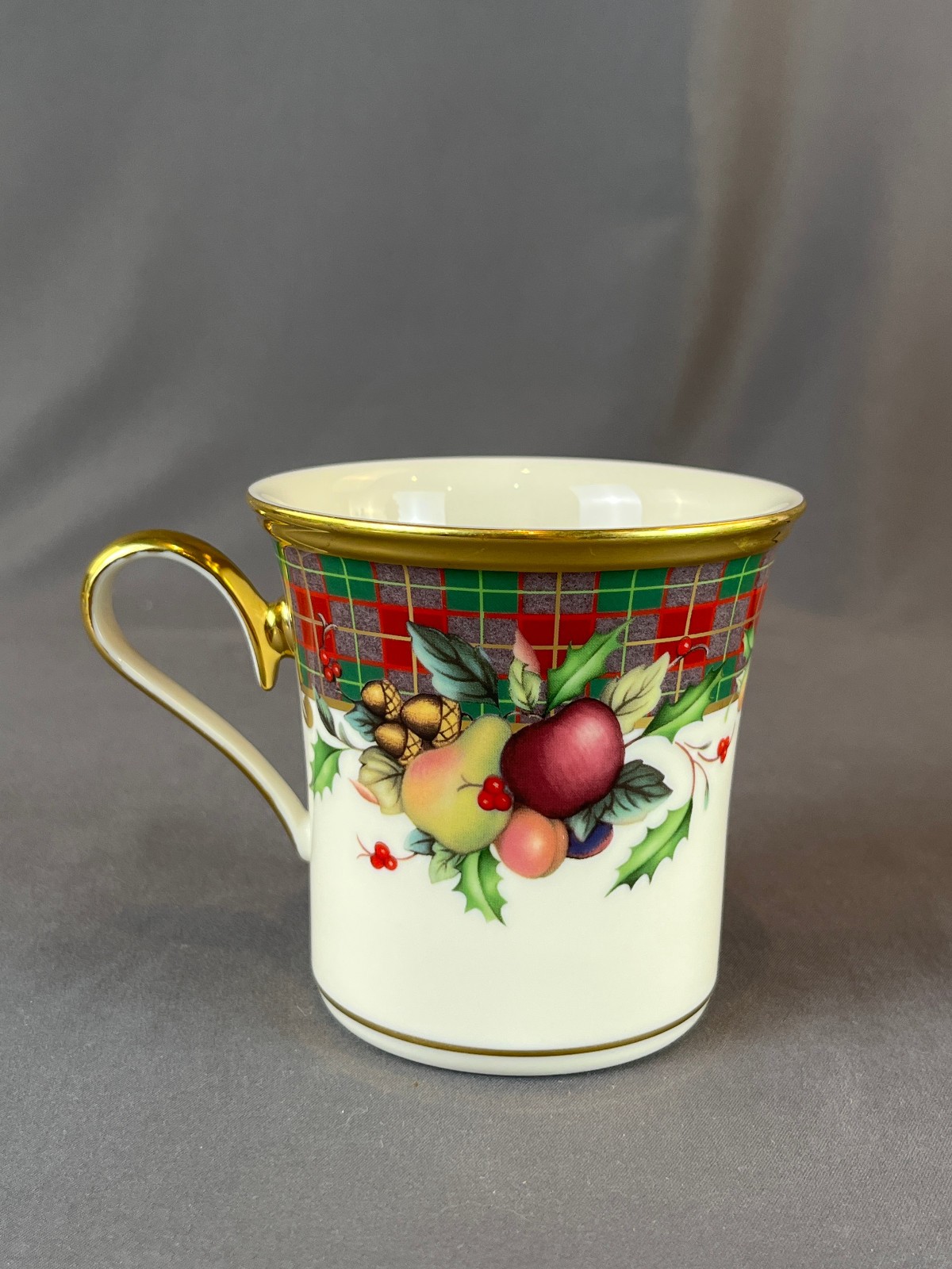 Lenox HOLIDAY TARTAN 3 ½” Accent Mug: MINT