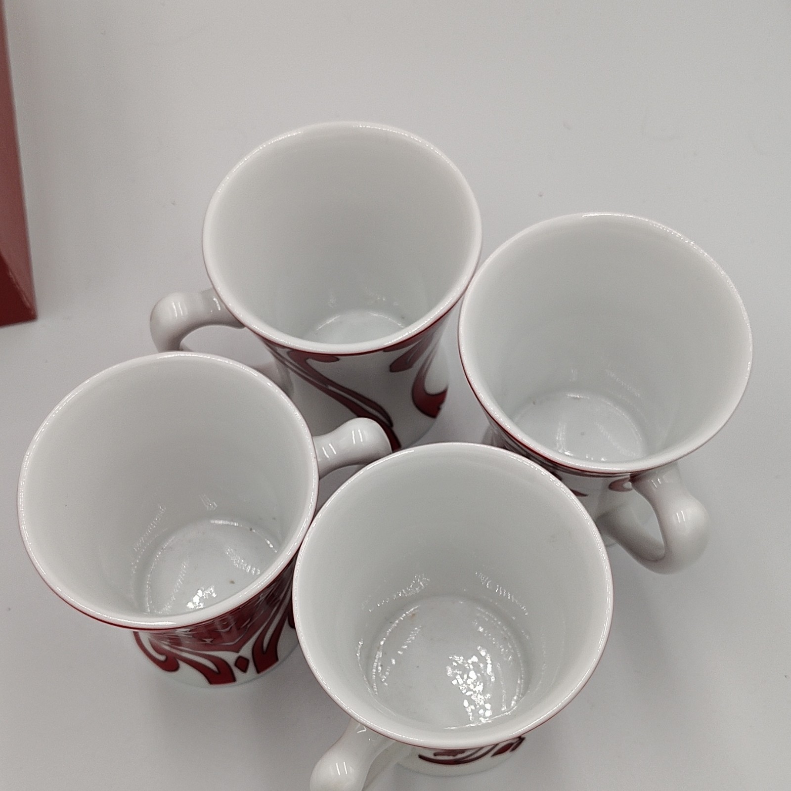 Ceramic Coffee Mug Set 4pc 10oz White Red Floral Round With Handle red velvet