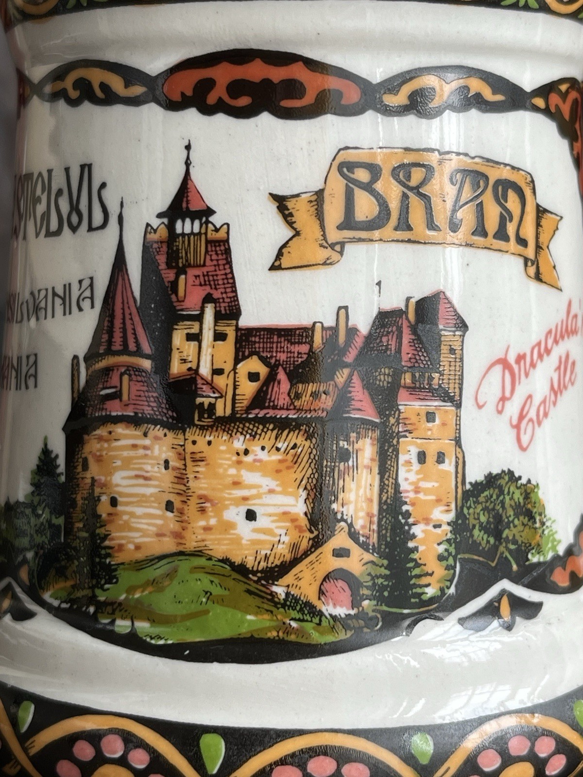 Ceramic Decorated Beer Mug 12 fl oz Romania Bran Dracula Castle Folk Art
