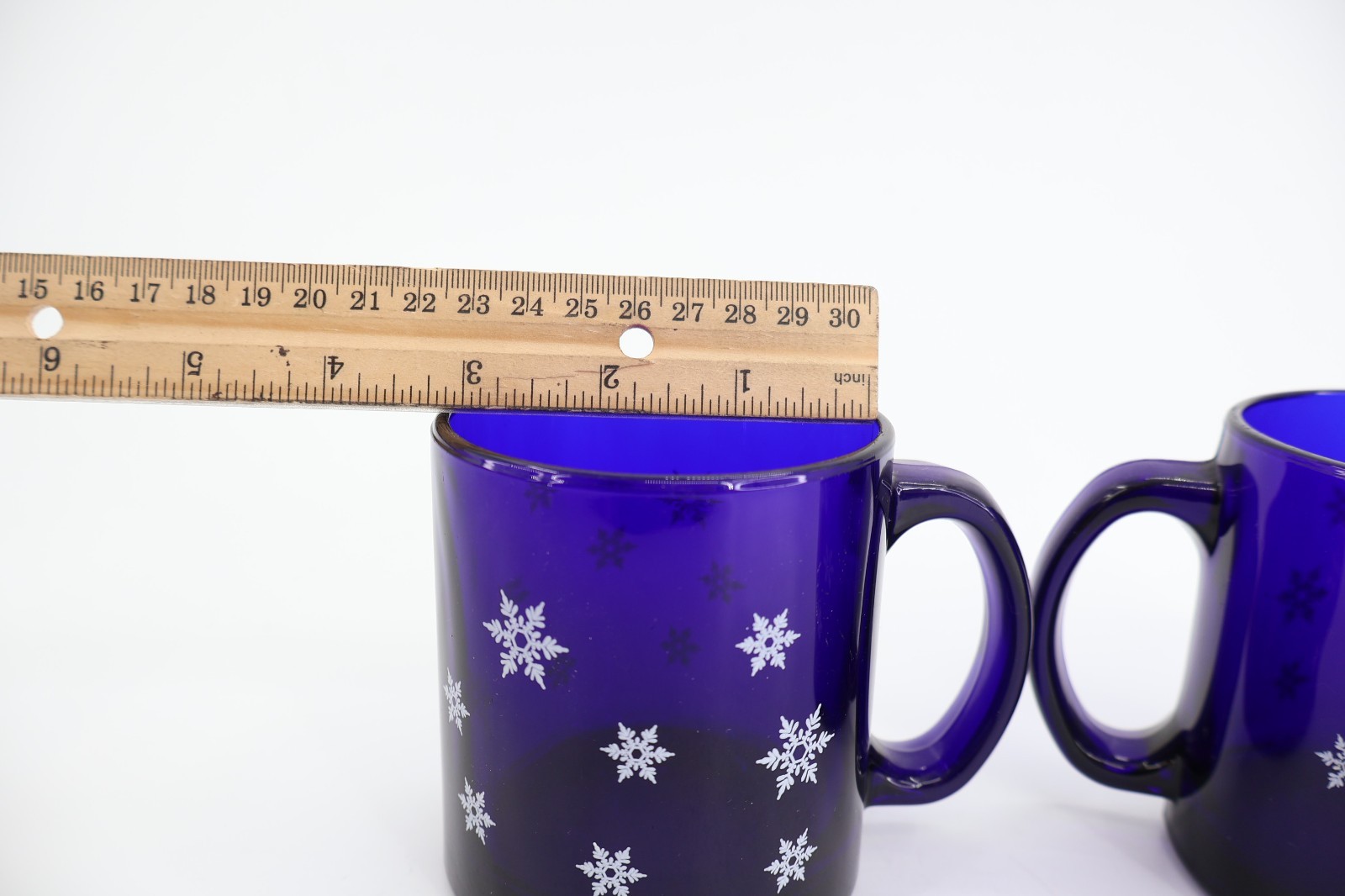 Libbey Cobalt Blue Glass Mugs Set of 2 White Snowflake Winter Christmas Holiday