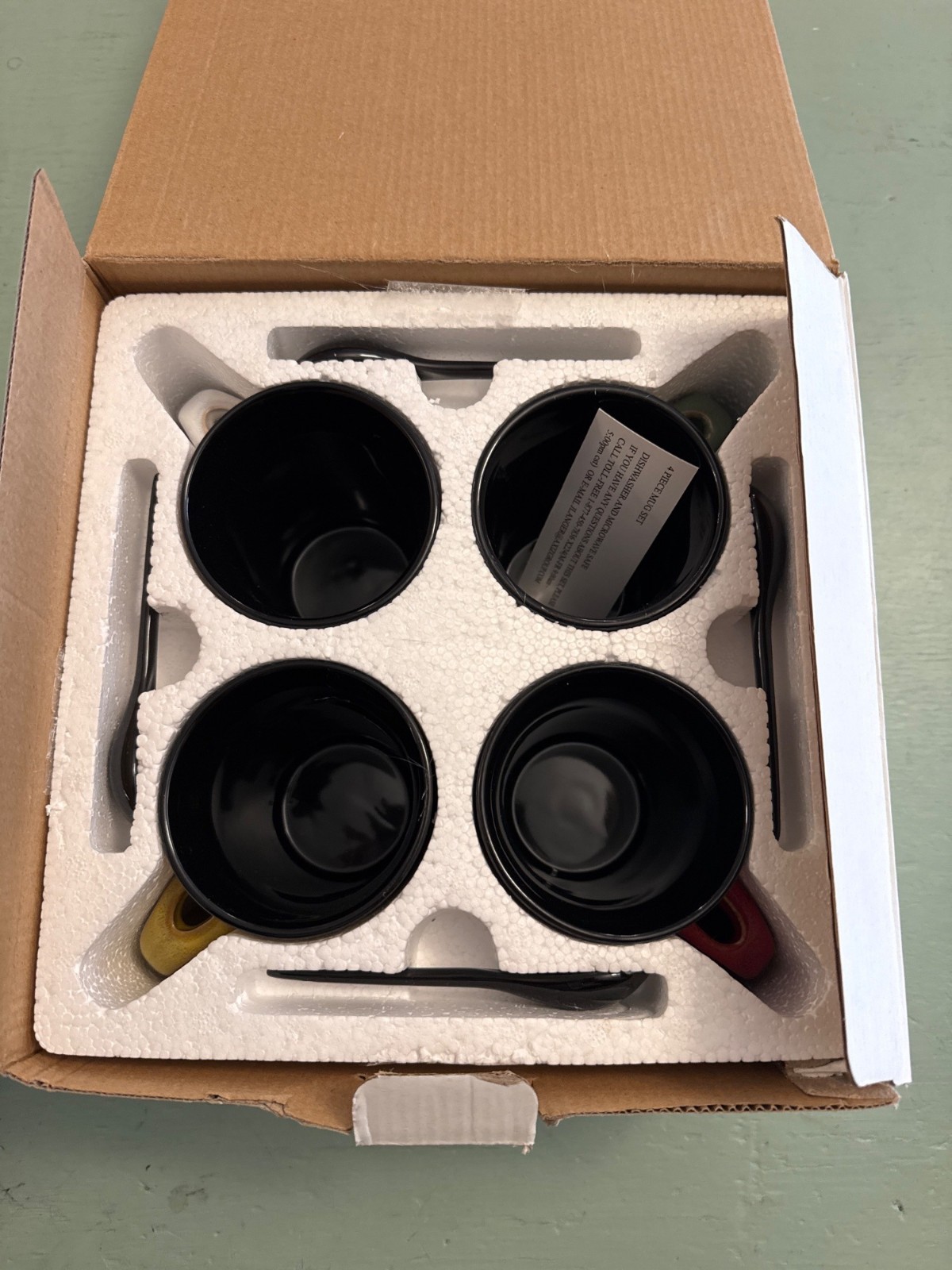 4 Piece Ceramic Coffee Mug Set w Spoons Assorted Colors NEW w Box