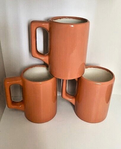 Chicken Mugs Diner Style Set of 3 Unique Vintage Cups Peach Color Rustic MCM