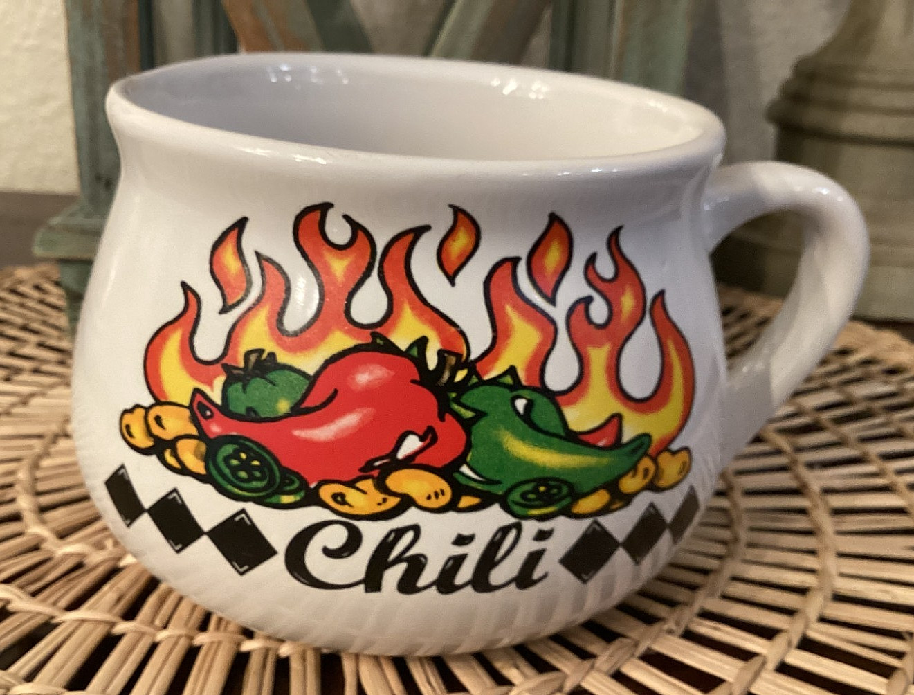 Chili Mug Bowls Set of 2 Vintage Colorful Nostalgic Food Unique
