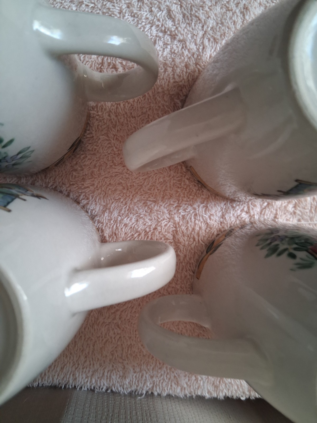Set of 4 Vintage Thomson Pottery Coffee or Tea Cup Birdhouse/Flowers 4.25”