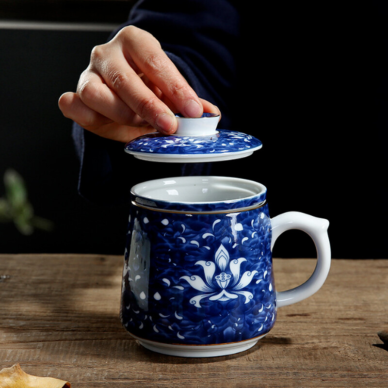 300ml China Jingdezhen Blue and White Porcelain Tea Cups Coffee Mugs Infuser