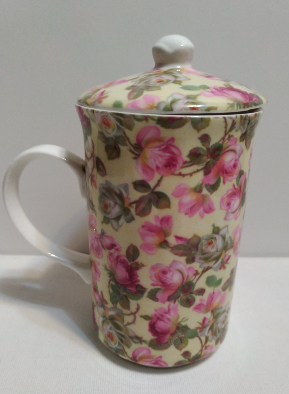 ROYAL PATRICIAN Fine Bone China Pink Rose Floral Tea Cup Mug with Lid England