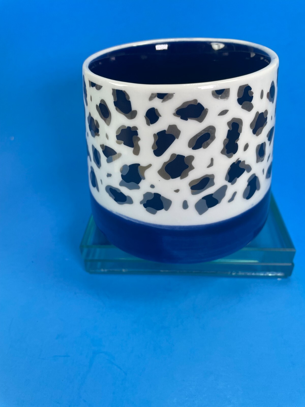 Sheffield Home Cheetah Leopard Print Coffee Mug 17 oz Silver/White/Blue Cup c89