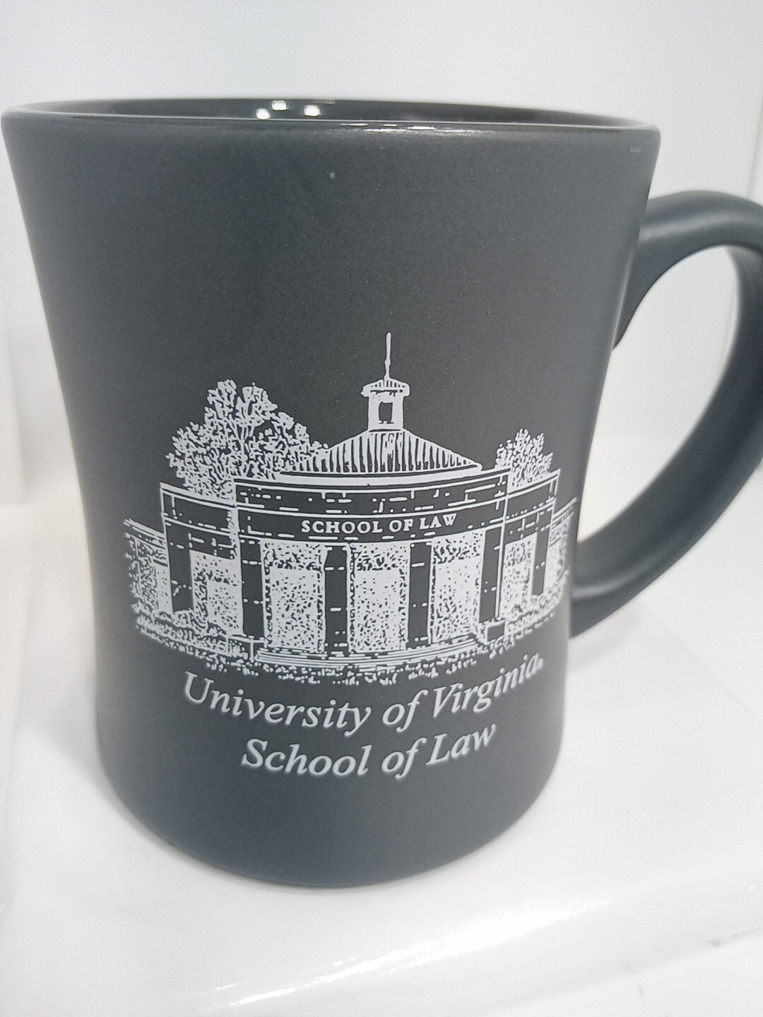 UNIVERSITY OF VIRGINIA LAW SCHOOL COFFEE MUG. UNIVERSITY OF VIRGINIA LAW MUG.