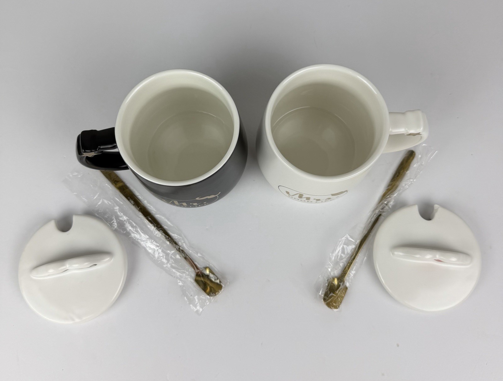 Mr & Mrs Coffee/Tea Mugs Gift Set Wedding Anniversary Couples Lid Spoons New