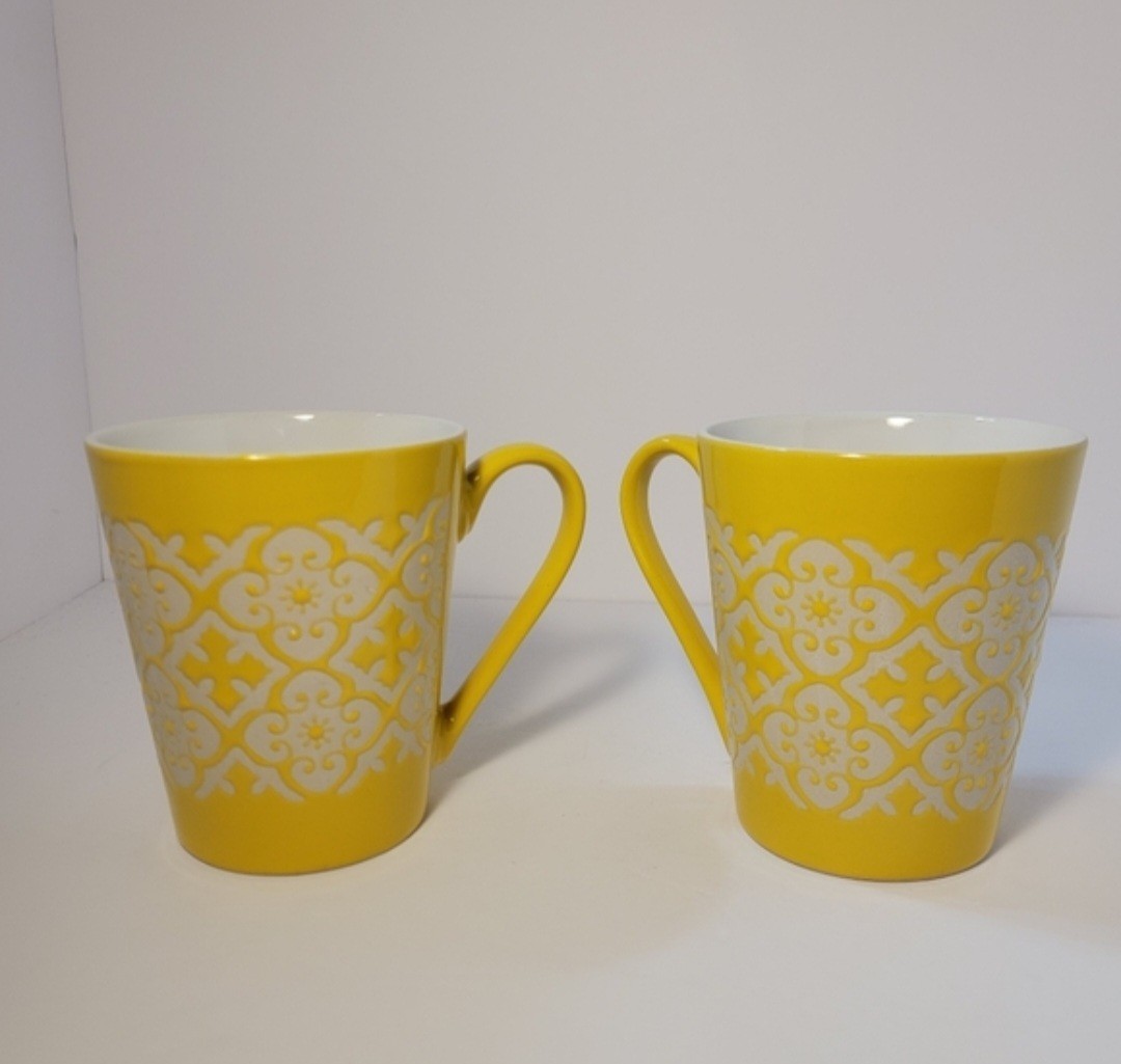 Gibson Home Yellow Ceramic Geometric Coffee Mugs Set of 2 Dishwasher Safe