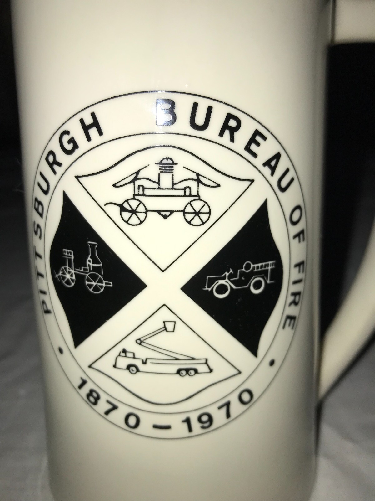 1870-1970 UGCWNA PITTSBURGH BUREAU of FIRE IAFF Local#1 AFLCIO CLC 16oz Beer MUG