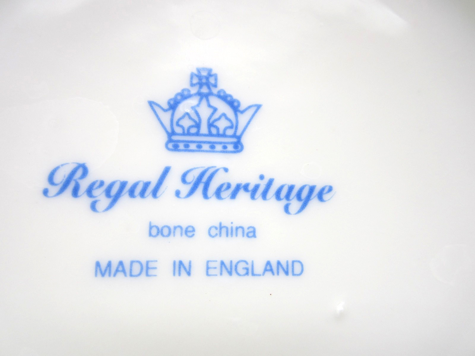 Royal Heritage England, Multi-color Primula Floral Tea Coffee Cup 8 oz (499)
