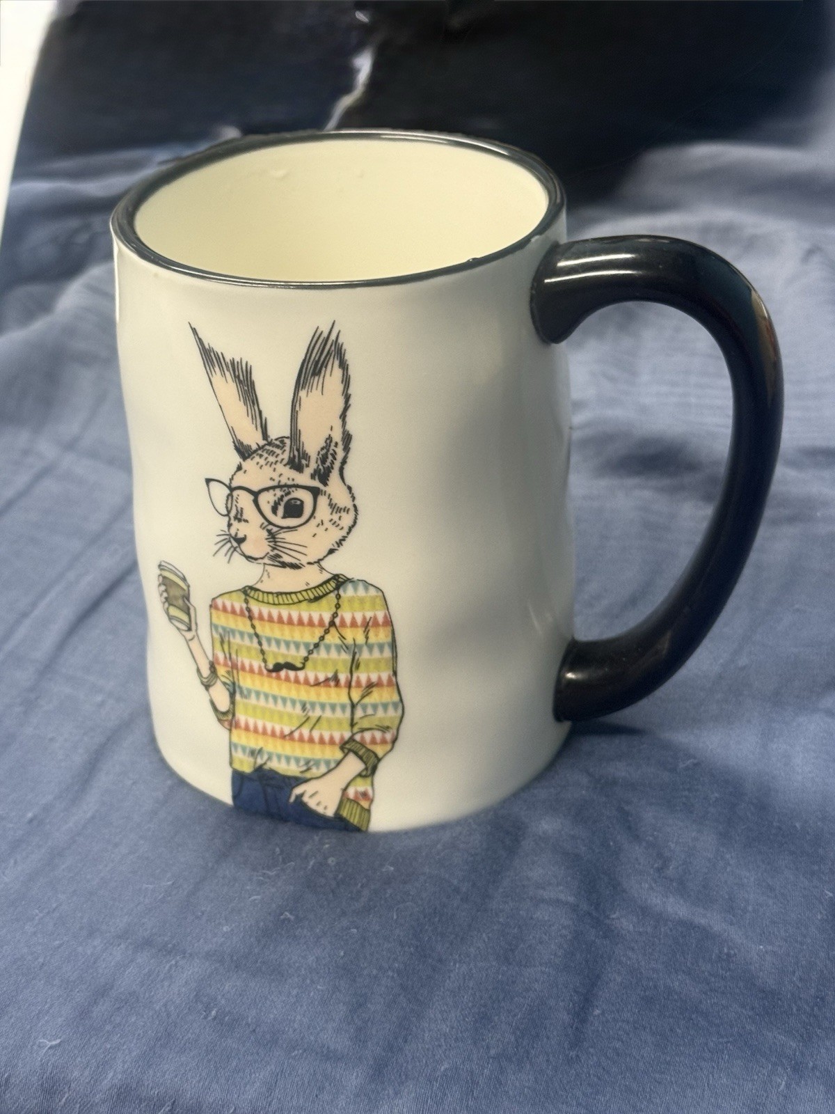 One(1) Signature Housewares Inc Hipster Pinup Coffee Mug Cup Rabbit NEW 17oz