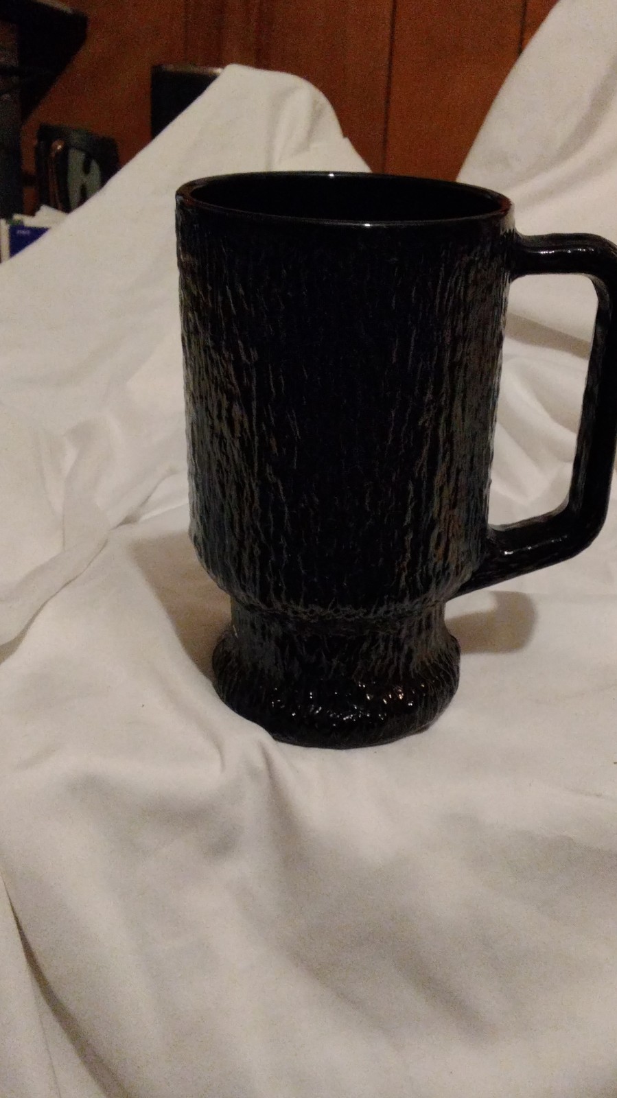 Black Ceramic Round Beer Mug Textured with Handle Solid Color set of 3