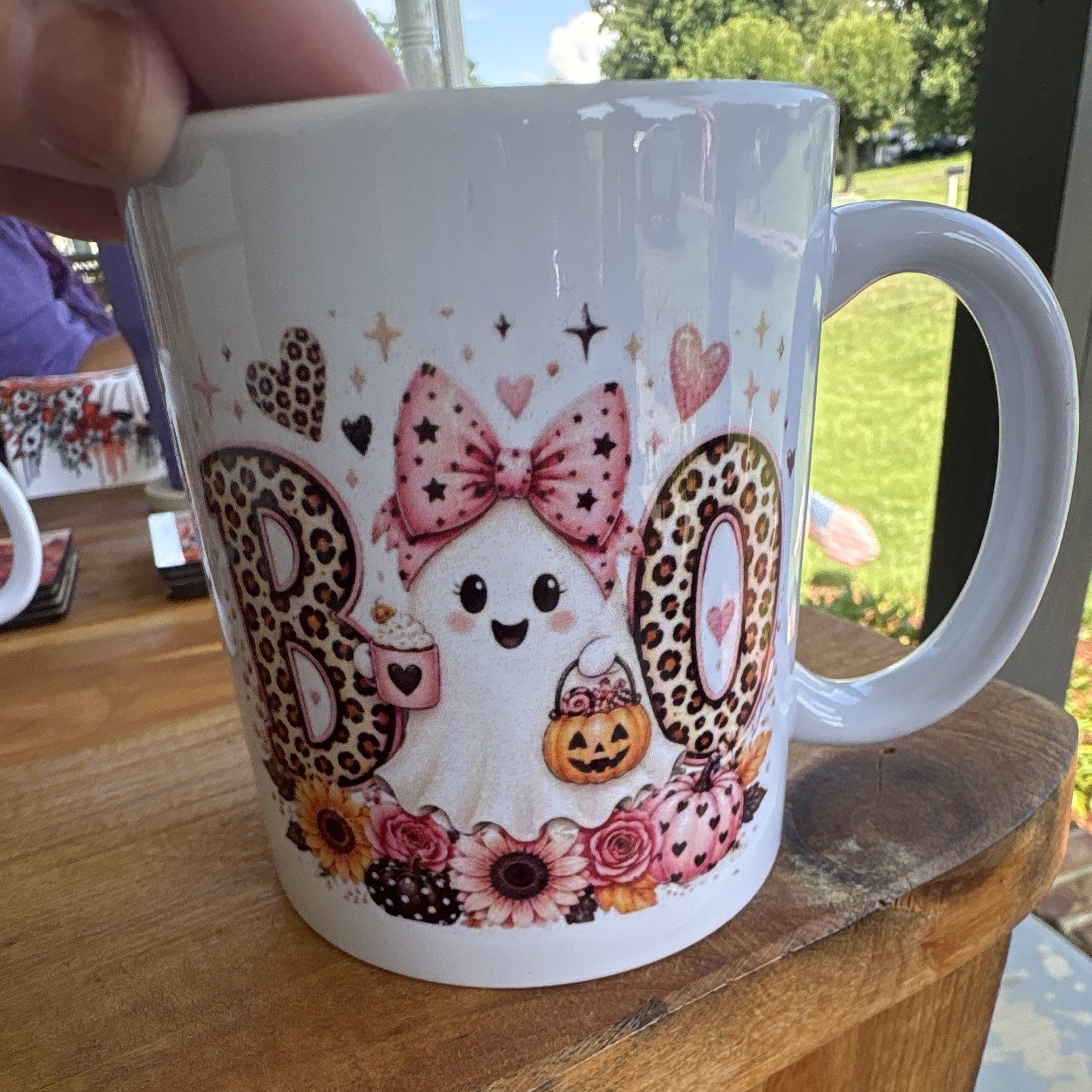 11 fl oz Ceramic Halloween Boo Ghost Coffee Mug, White Pink Multicolor Pumpkin