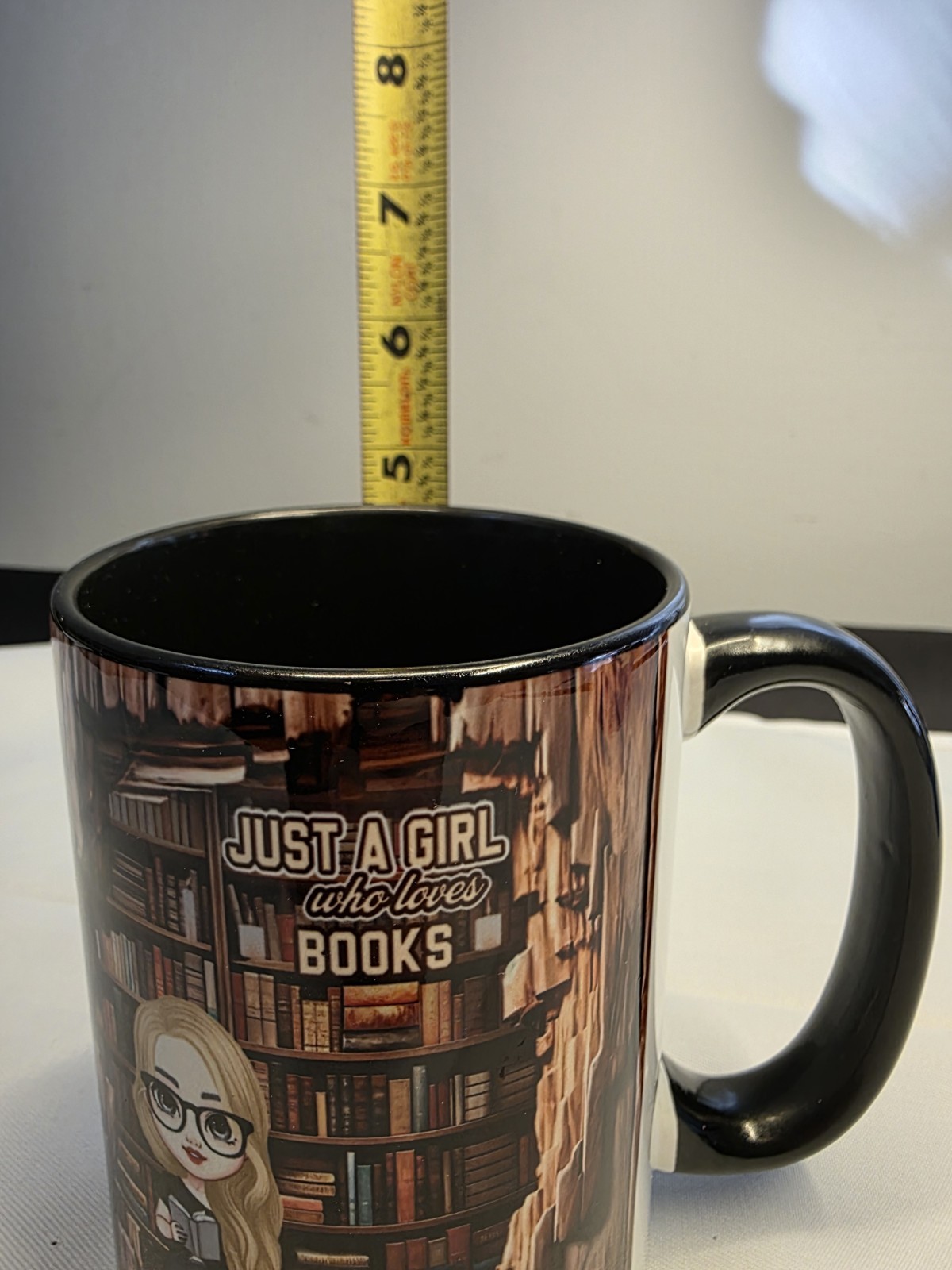 Ceramic Just a Girl Who Loves Books Novelty Coffee Mug, Decorated, Books Theme