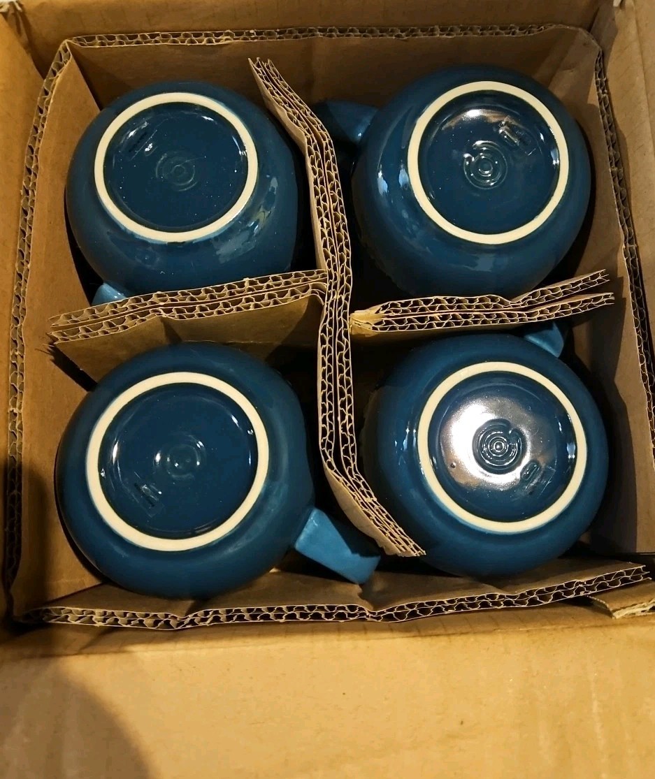 Set of 4 New Le Creuset Deep Teal Coffee Mugs Stoneware 13 OZ
