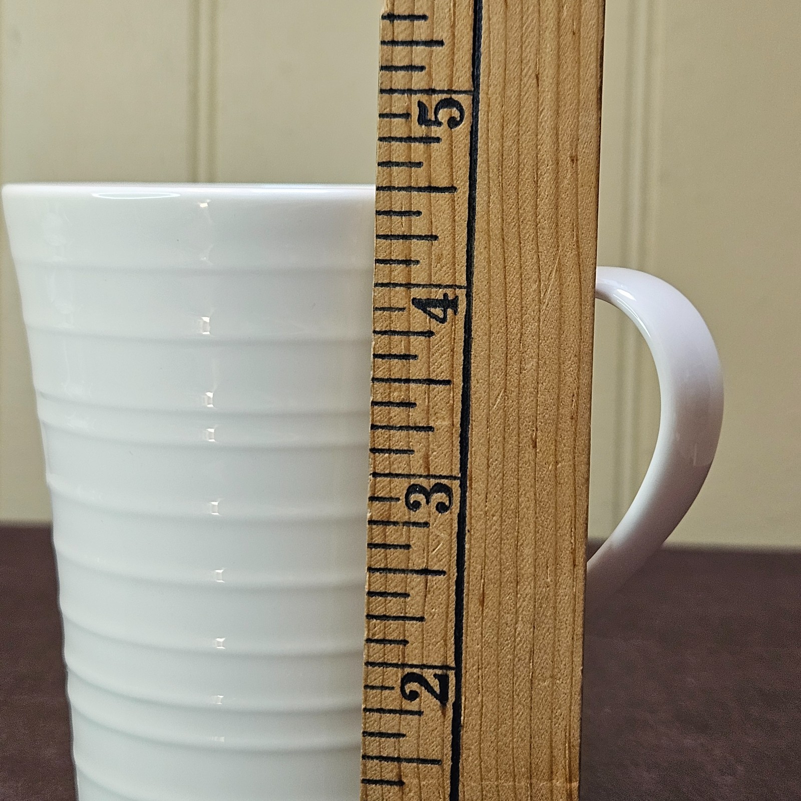 Mikasa Swirl White Bone China 12 oz Cups/Mugs Raised Rings 4 ½” Set of 5