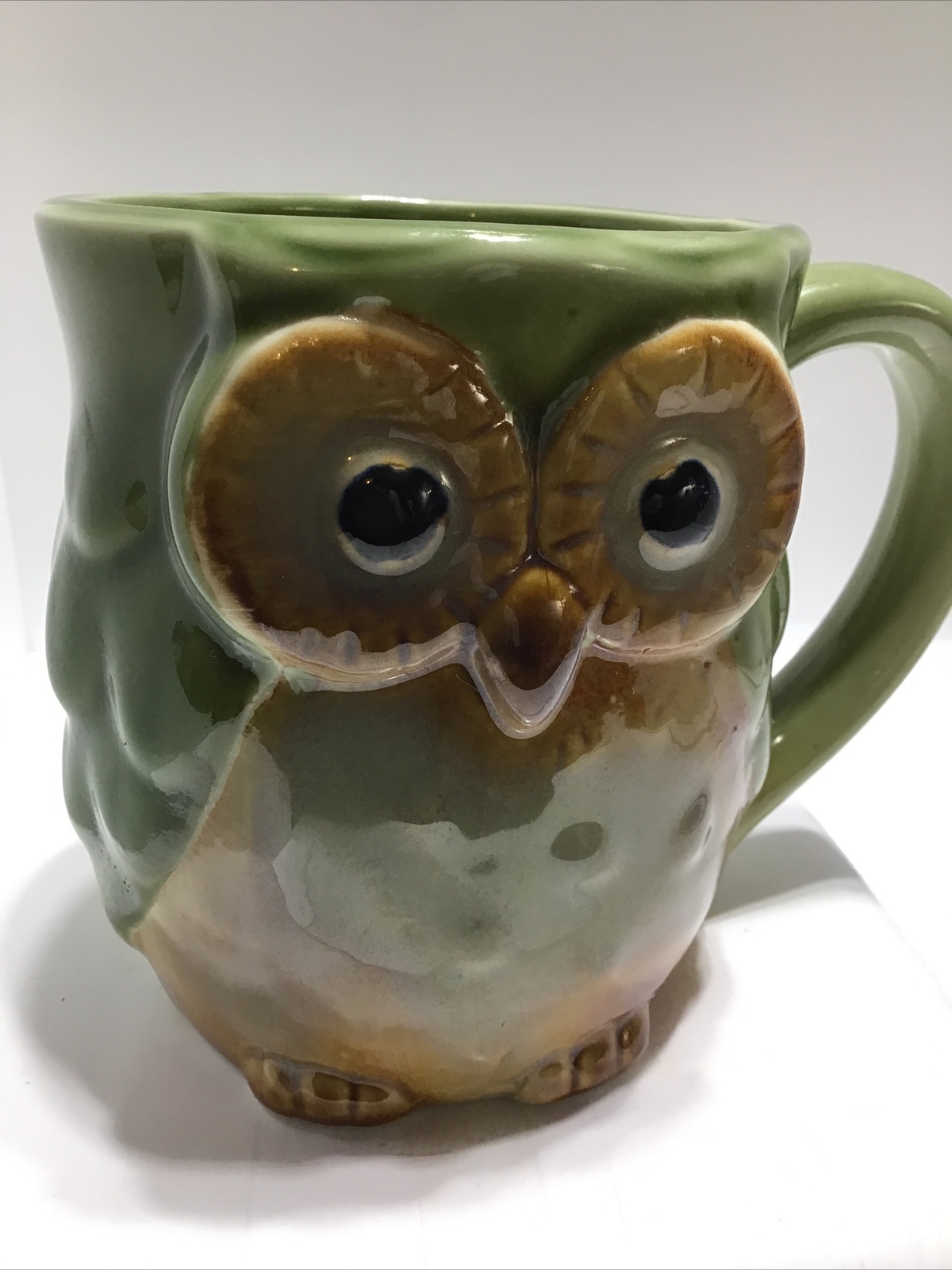 OWL COFFEE MUG. EMBOSSED OWL MUG. Art Deco 3D Mug. B224