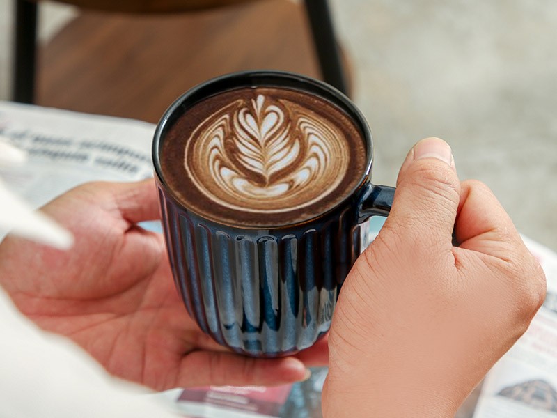 20 Oz Large Ceramic Coffee Mug, Ribbed Textured Tea Cup with Big Easy Grip
