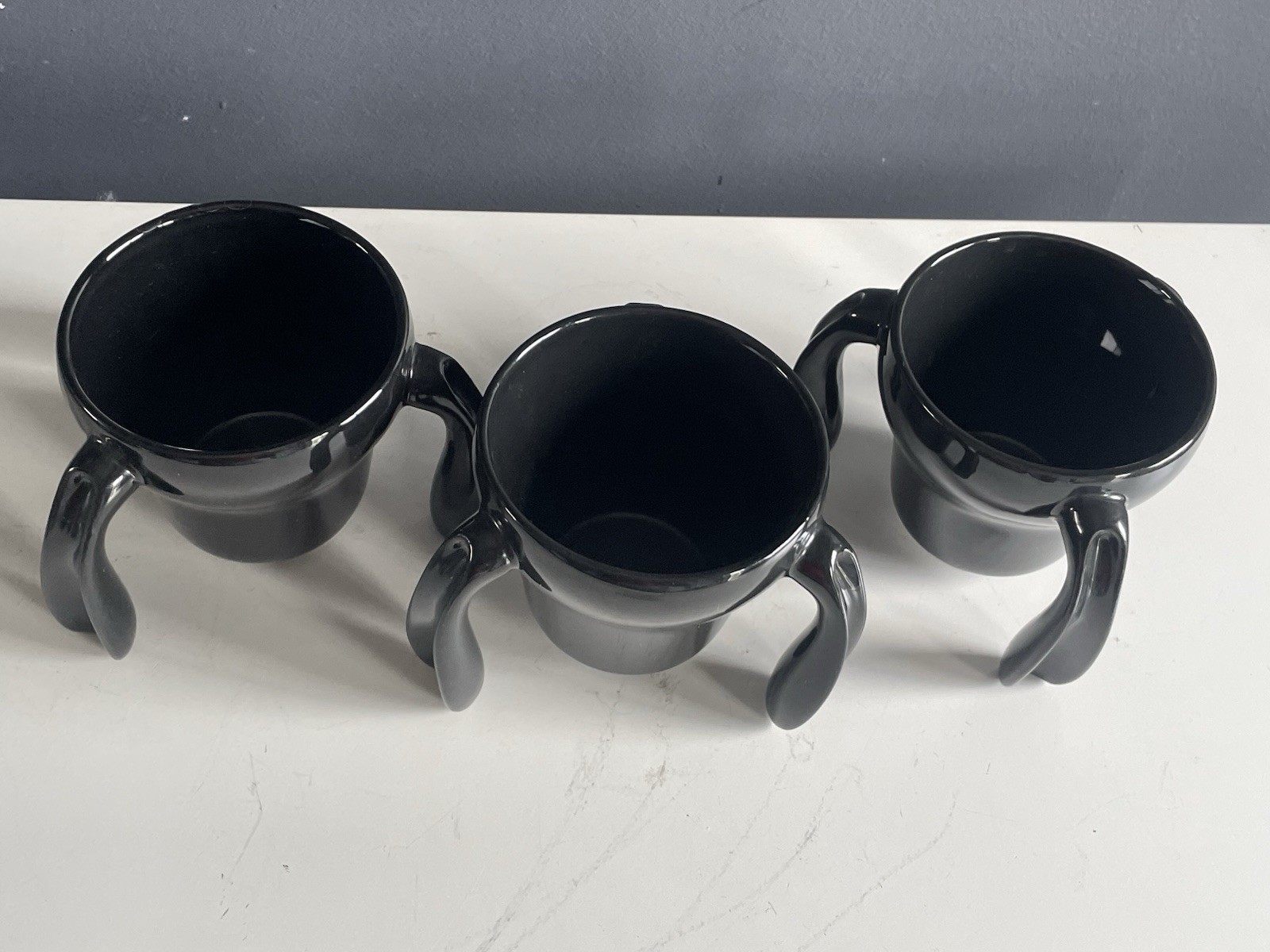 Set 3 Black Three Handle Adaptive Insulated Mug Arthritis Parkinson Handicap Cup