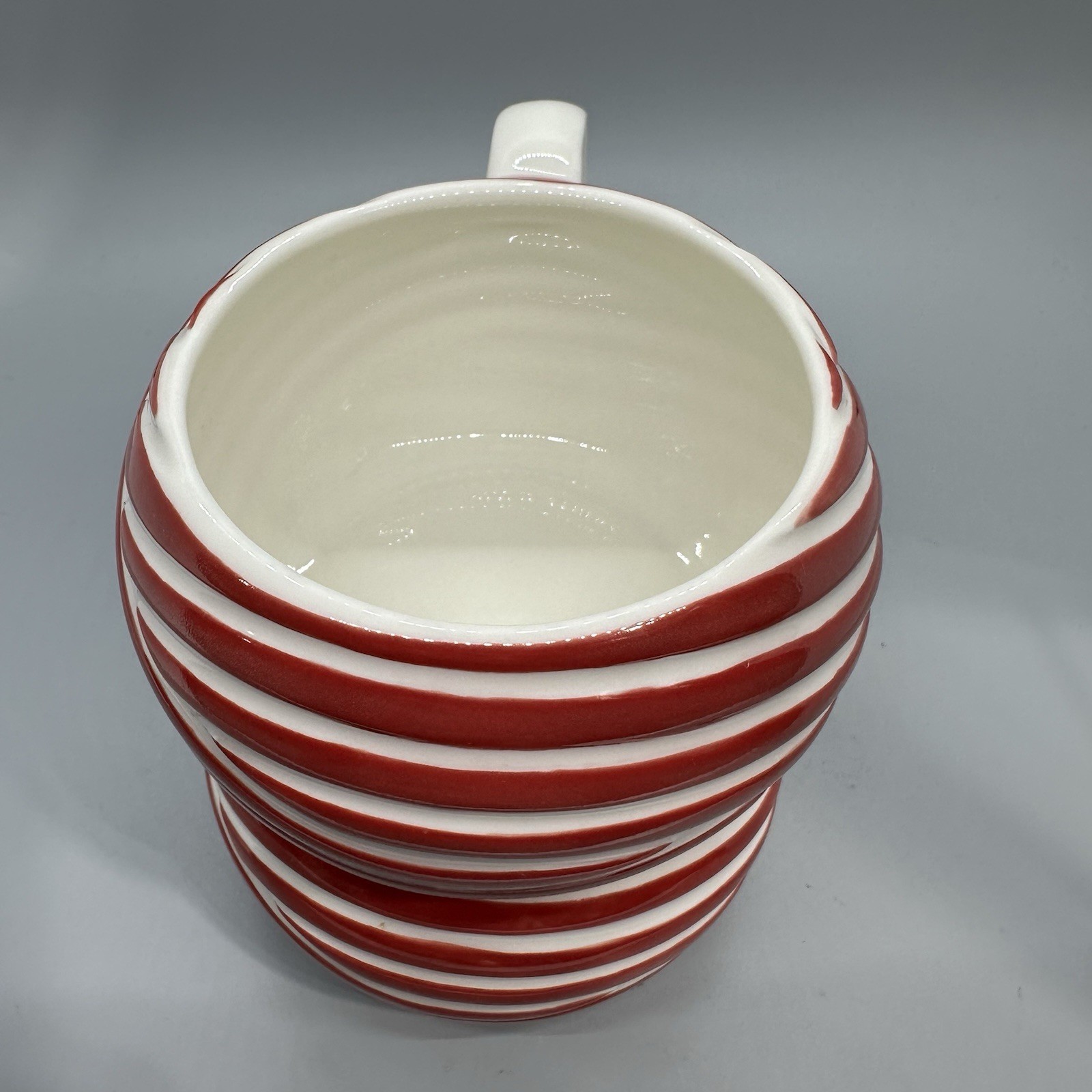 Starbucks White with Red Stripe Coffee Cups Round Stackable Set of 2