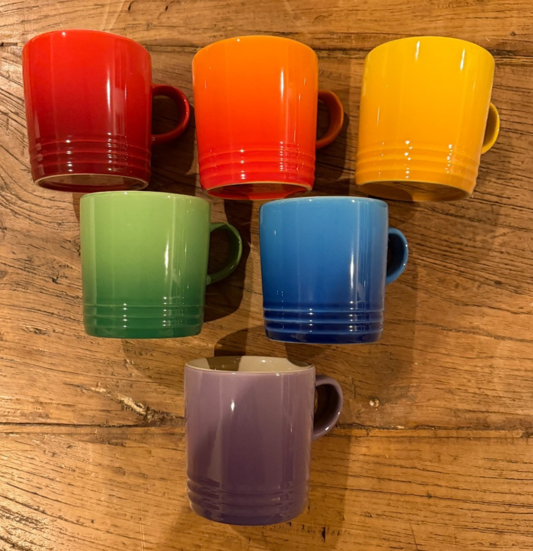 Le Creuset Stoneware Rainbow Multicolor Set of 6 12 oz London Coffee Mugs NEW